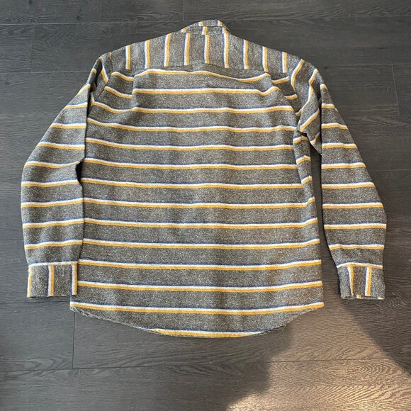 AMERICAN APPAREL FLANNEL SIZE MEDIUM PREOWNED MADE IN USA - Picture 4 of 9